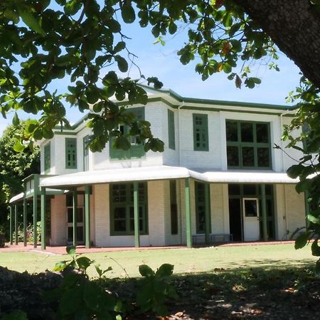 Bantam Village Oceania House Hotel מראה חיצוני תמונה