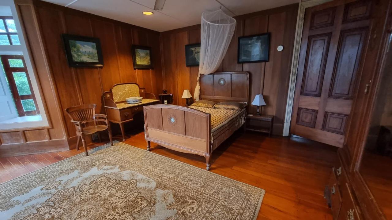 Bantam Village Oceania House Hotel מראה חיצוני תמונה